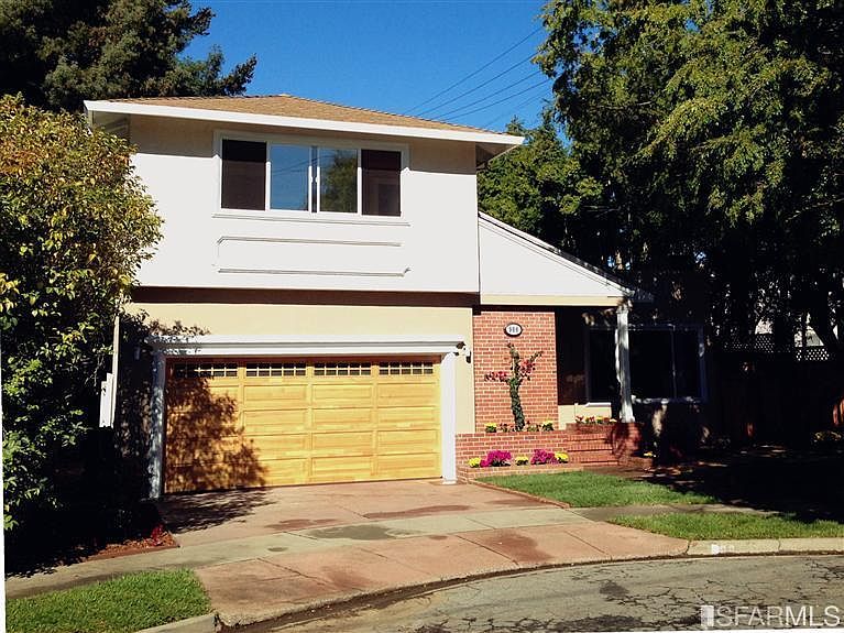 1st image of 900 Rose Ct