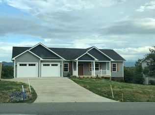 479 Ridgecrest Rd, Jonesborough, TN 37659