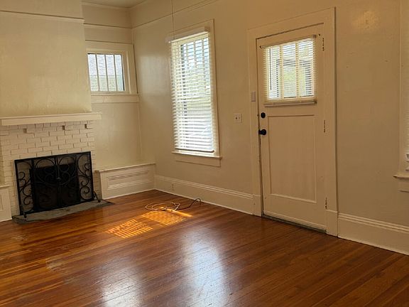 4th image of 340 W Stanley St