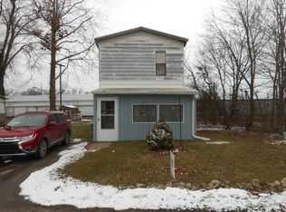 68441 Jefferson St, New Paris, IN 46553