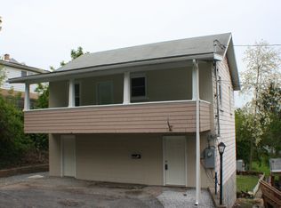 30 Spring St, Westover, WV 26501