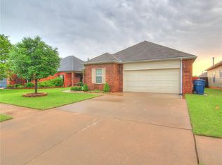 7001 Eagles Lndg, Oklahoma City, OK 73135