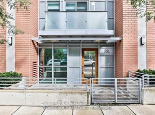 92 McGill St, Toronto, ON M5B 1H6