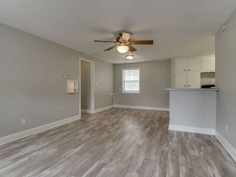 3628 Firethorn Dr — Photo 4