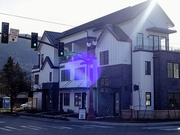 5th image of 35 2nd Ave SE #23