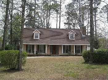 1st image of 208 Cottonwood Ln