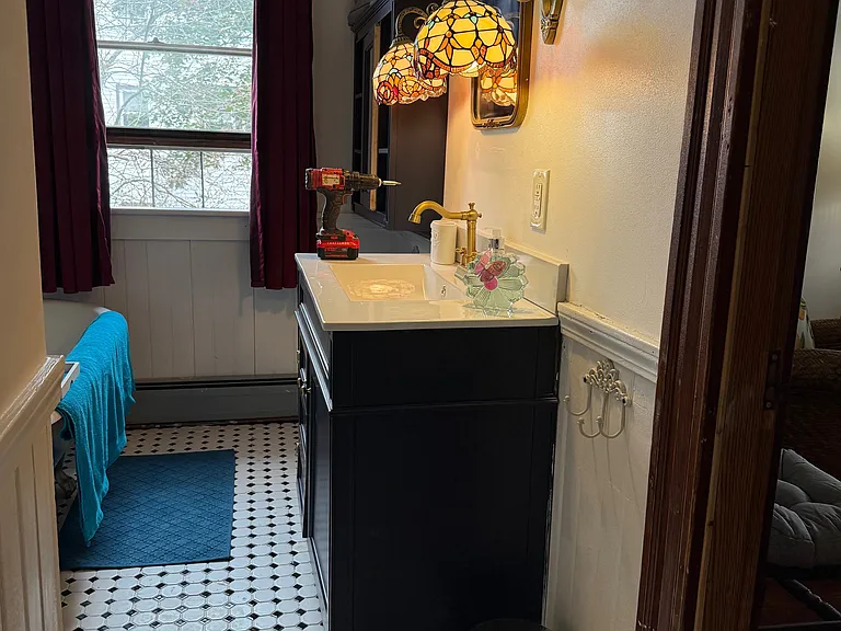 30 Laurel Ave — Photo 24