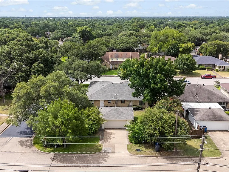 11143 Joymeadow Dr — Photo 43