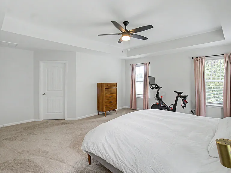 160 Spring Hill Dr — Photo 27