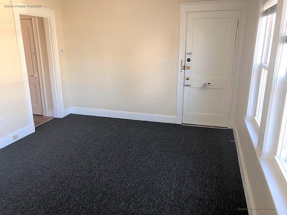 5th image of 67 Old Colony Ave #1A