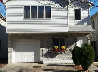 6 Vincent St, Newark, NJ 07105