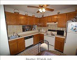 2nd image of 95 Cedar Knolls Dr