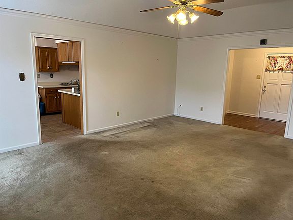 4th image of 752 Hermitage Trail Dr