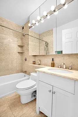 Rented by City Connections Realty | media 11