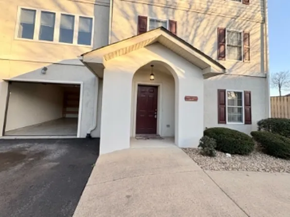 19 Rose Garden Ln Suite 101, Fishersville, VA 22939