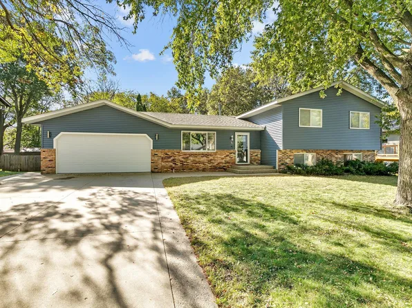 740 11th St N, Sauk Rapids, MN 56379