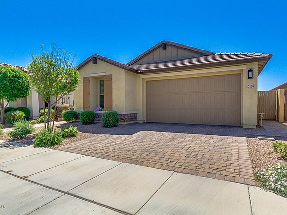 3rd image of 10107 E Tiger Lily Ave