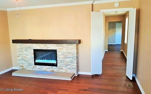 4th image of 1036 Lydia St