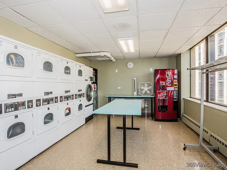 233 E Erie St #2409 — Photo 17