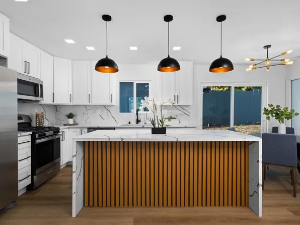 290 S 65th St, San Diego, CA 92114