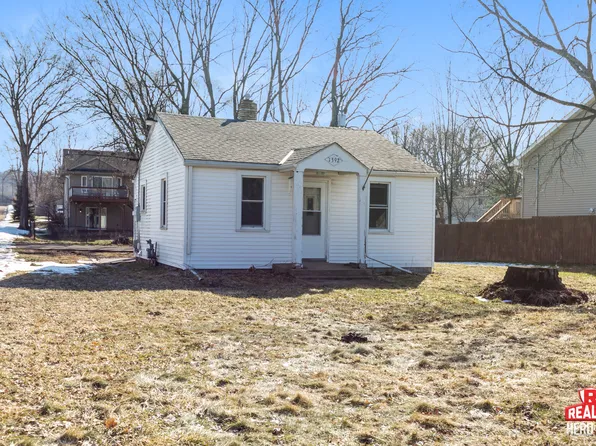 1392 4th Ave, Newport, MN 55055