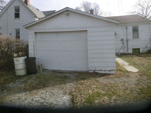 2nd image of 1735 N Church St