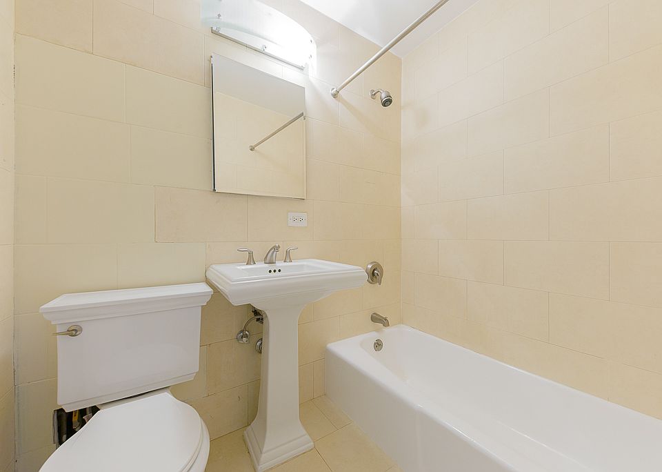 1st image of 120 W 97th St APT 3K