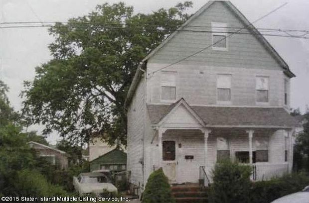2nd image of 493 Pendale St