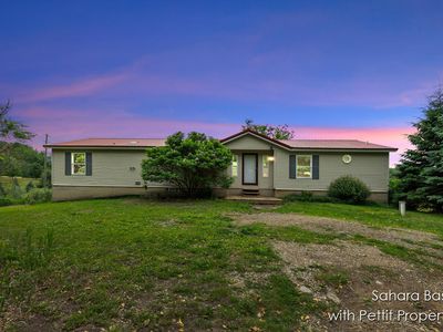 7807 Guy Rd, Nashville, MI, 49073