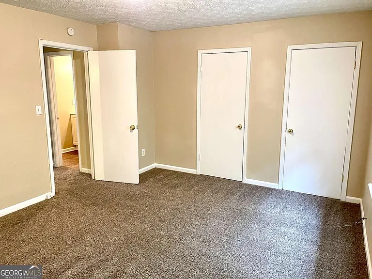145 Meadowbrook Ct #C — Photo 10