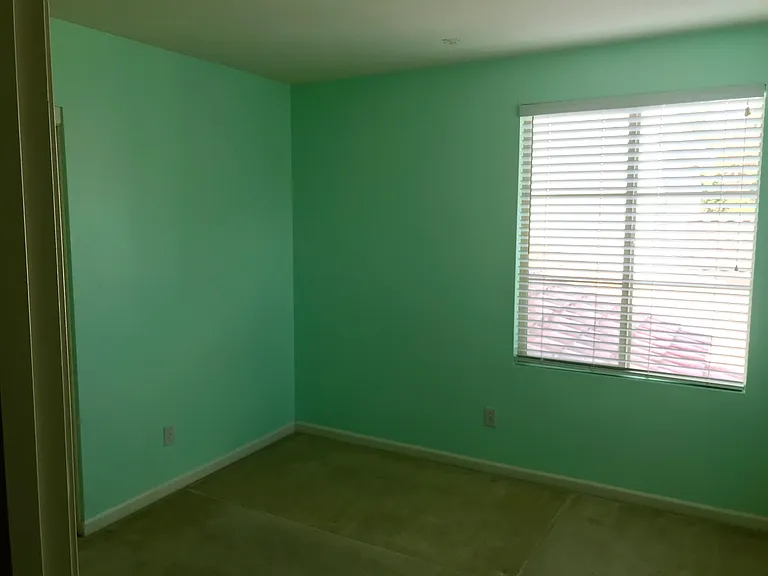 2209 Amaryllis Cir — Photo 12