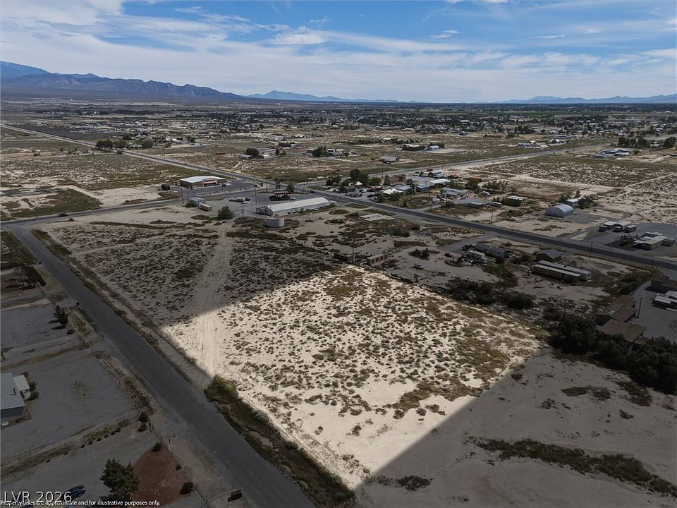 1st image of 2161 W Larsen Dr