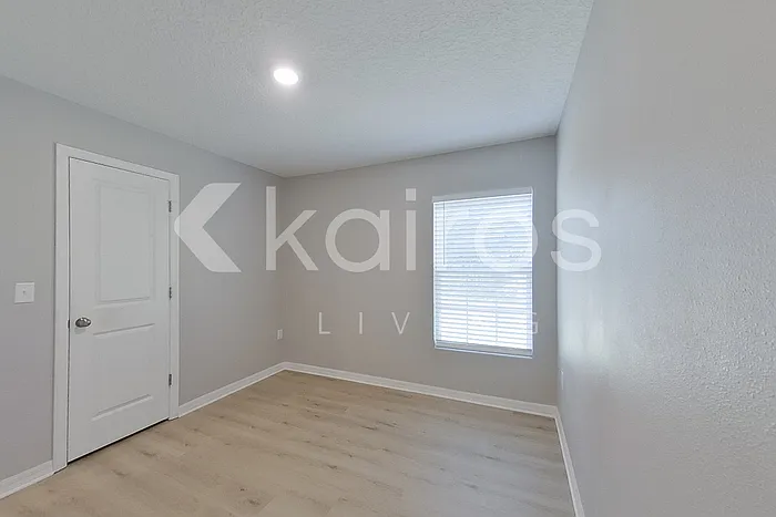 2799 W Sheila Dr — Photo 10