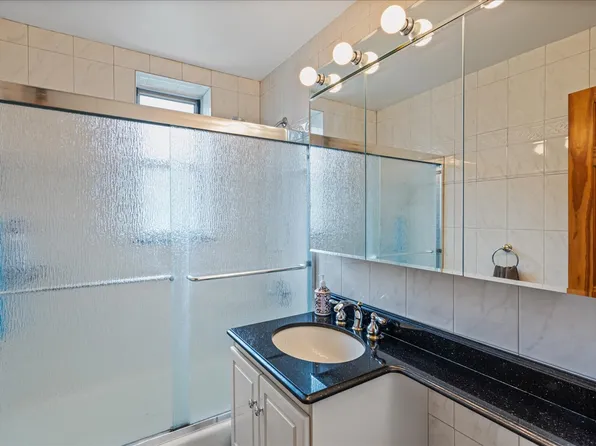 67-12 Yellowston Boulevard image 15 of 18