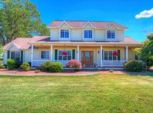 3535 Leonard Rd, Grants Pass, OR 97527