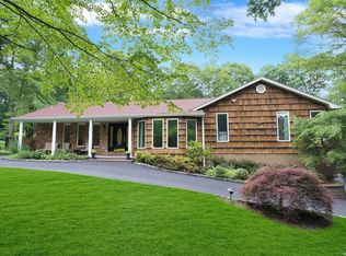 43 Buttonwood Dr, Dix Hills, NY 11746