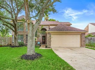 4012 Spring Branch Dr W, Pearland, TX 77584