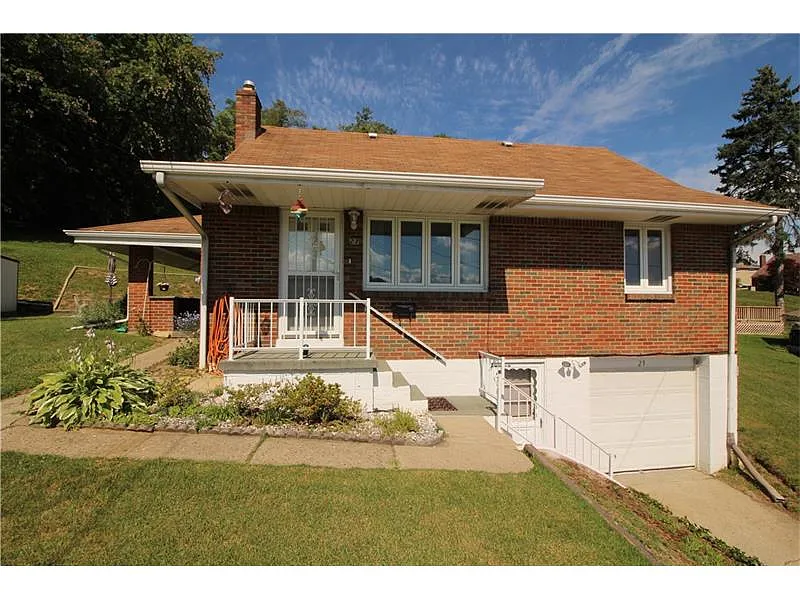 23 Keystone Dr photo 1