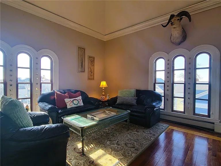 92 Pelham St #3 — Photo 1