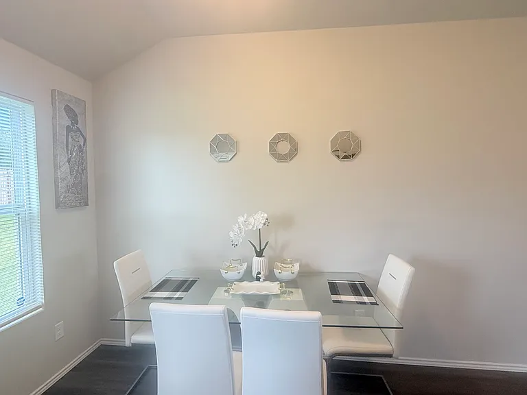 839 W Judy Dr — Photo 5