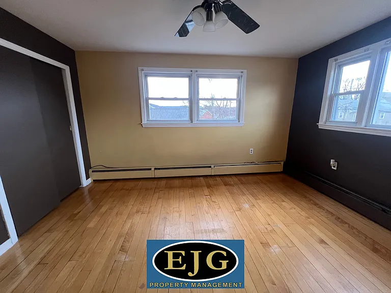 163 Pleasant St #2 — Photo 25