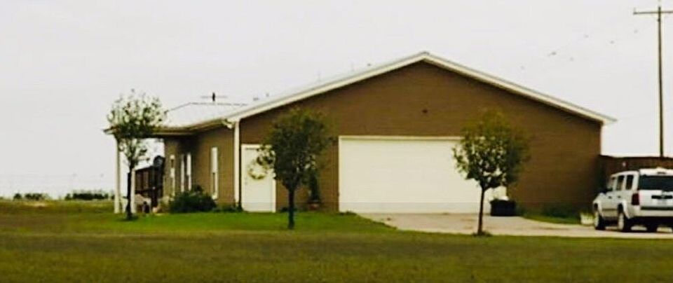 1st image of 409 Avenue N