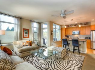 170 Harbor Square Loop #A203, Bainbridge Island, WA 98110