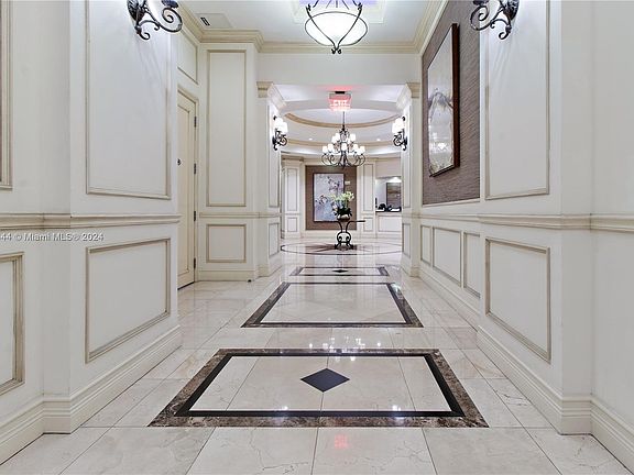 4th image of 1805 Ponce De Leon Blvd APT 528