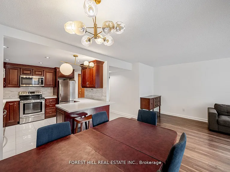 500 Glencairn Ave #303 — Photo 16