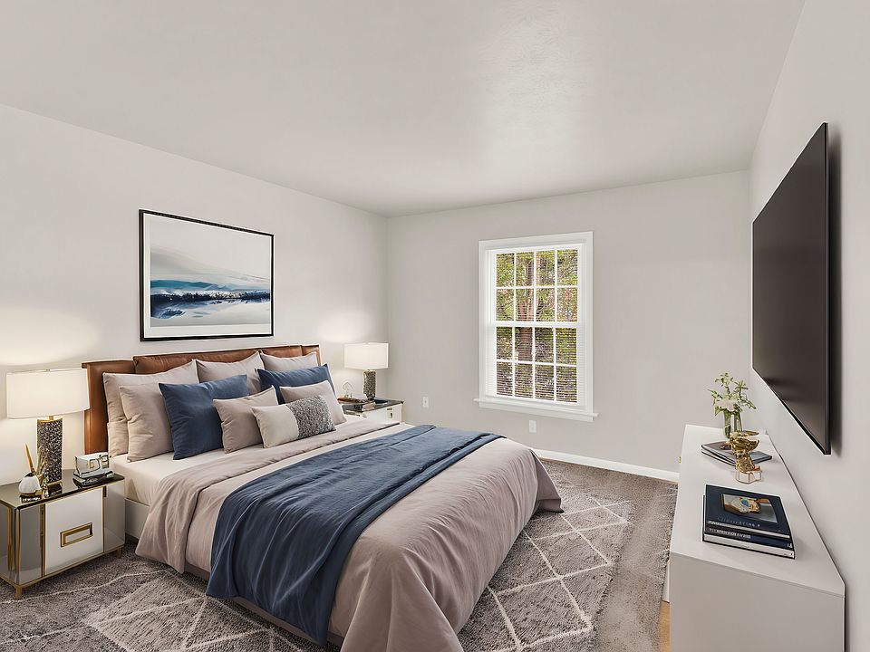 1st image of 73 Holly Ln #1