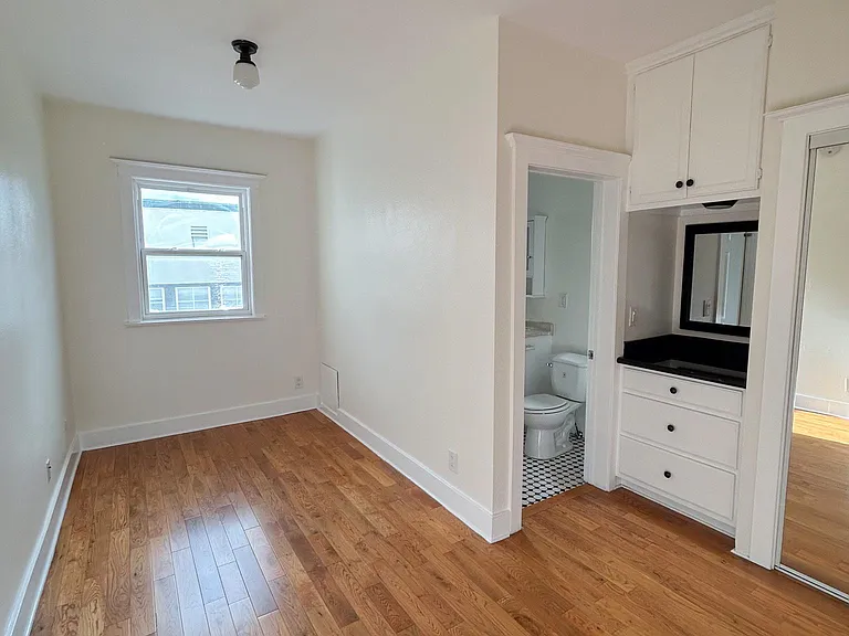 4440 Burns Ave #11 — Photo 13