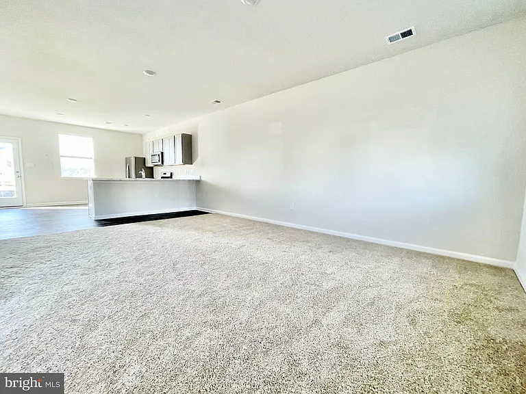 522 Ridgely Blvd — Photo 4