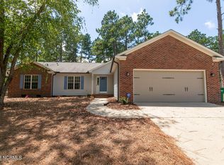 260 Kingswood Cir, Pinehurst, NC 28374