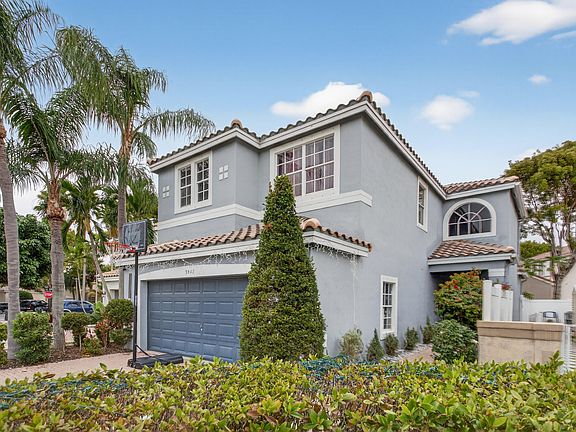 3rd image of 3847 NW 62nd Street